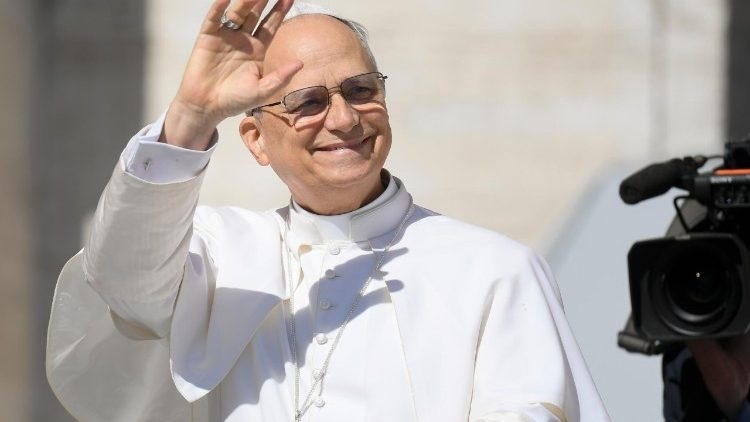 Đức Thánh Cha Lêô XIV mời gọi các nhà truyền thông Công giáo nói những lời tốt lành để xua tan thù hận