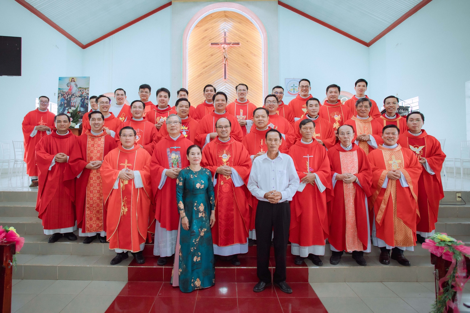 Giáo xứ Hiếu Liêm: Thánh lễ Tạ ơn nhận sứ vụ Phó xứ Biệt cư của Cha Phaolô Nguyễn Quốc Vương