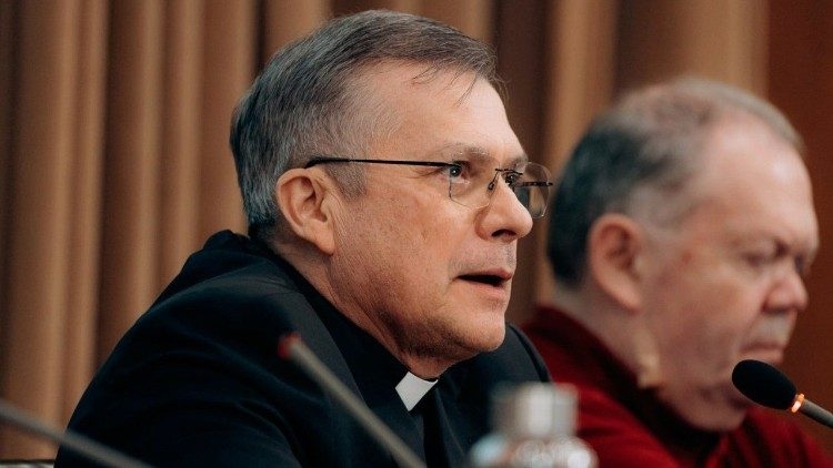 Cha Lucio Ruiz làm Tổng Thư ký Bộ Phục vụ Bác ái