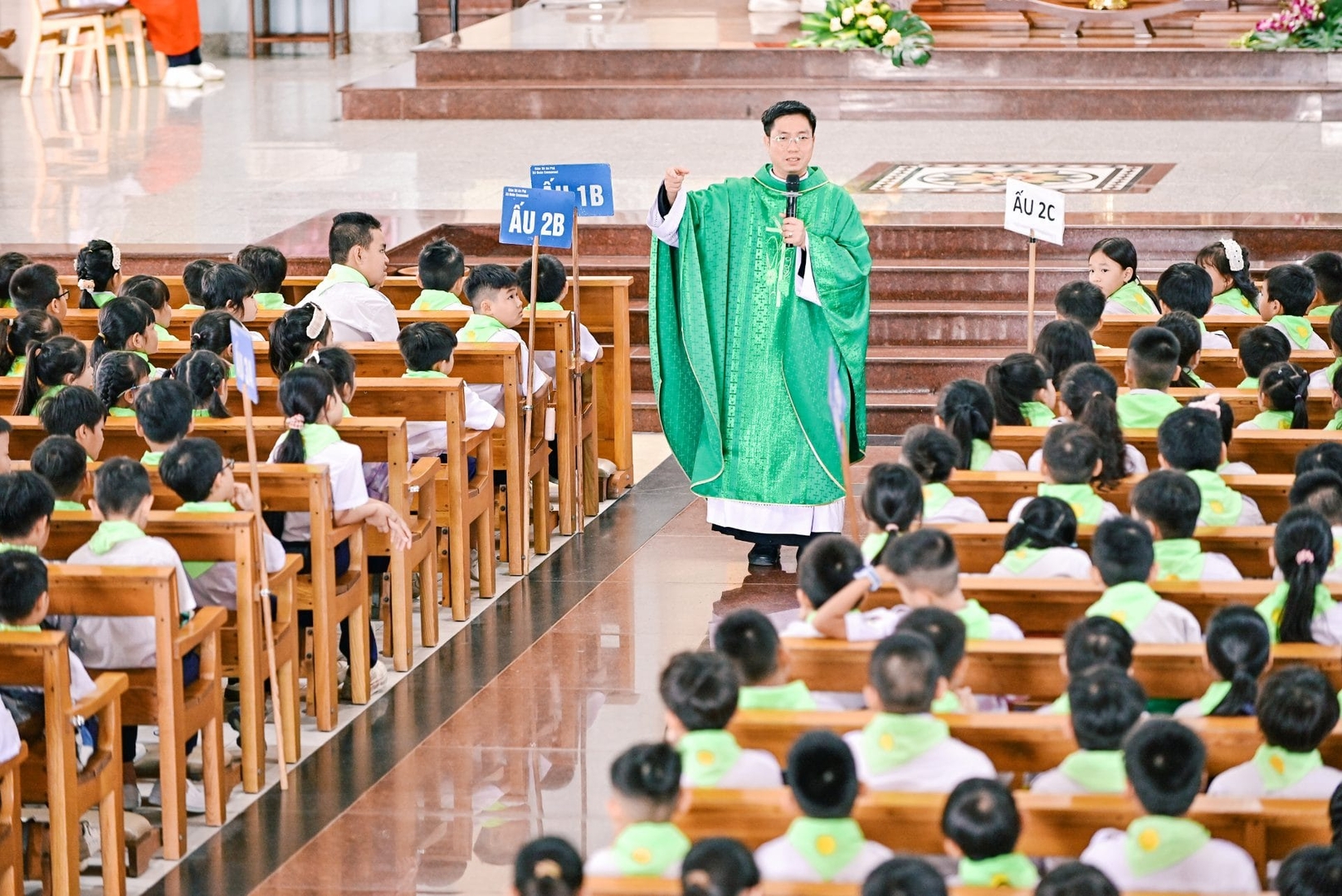 Xứ đoàn thiếu nhi Thánh Thể Emmanuel Giáo xứ An Phú mừng kính thánh bổn mạng carlo acutis