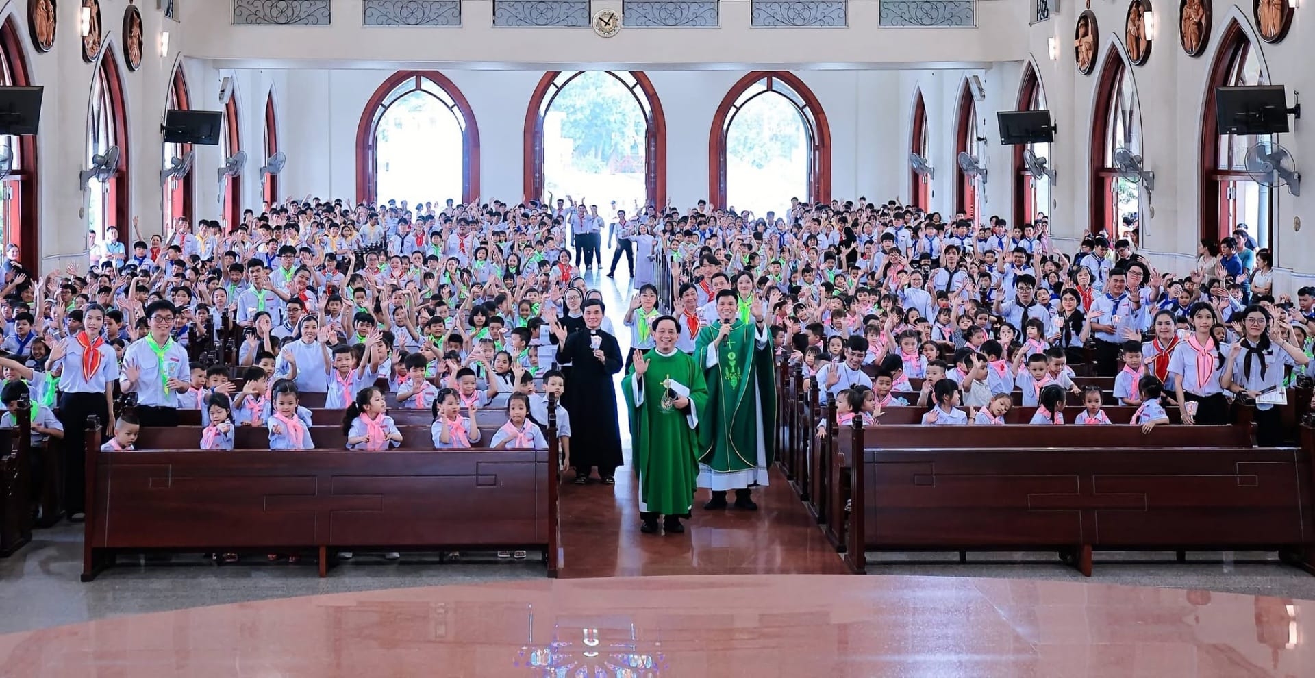 Giáo xứ Chánh Tòa - Thánh lễ khai giảng năm học giáo lý 2026-2027