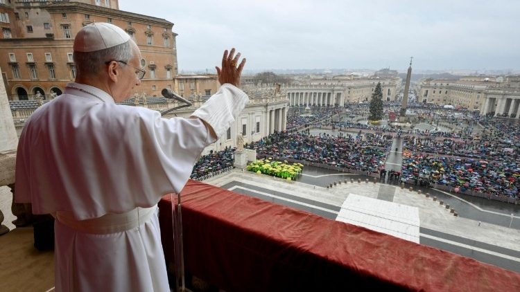 Kinh Truyền Tin (6/1): Năm Thánh tiếp tục mời gọi tổ chức lại đời sống công cộng