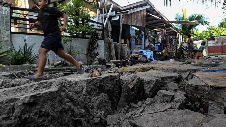 Giáo hội Philippines mở cuộc lạc quyên trợ giúp các nạn nhân trận động đất