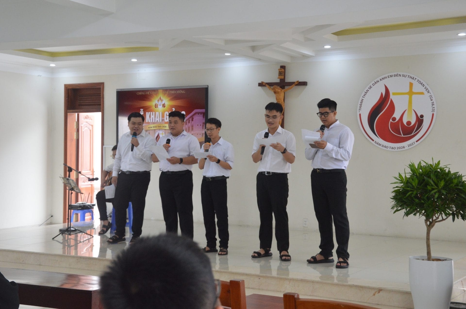 Photo-2