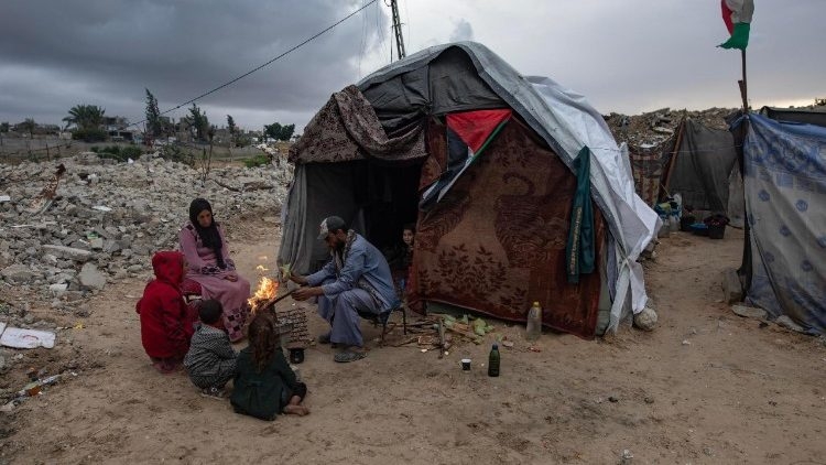 Giáng sinh tại Gaza: Lời cầu nguyện thắp sáng niềm hy vọng giữa vùng chiến sự
