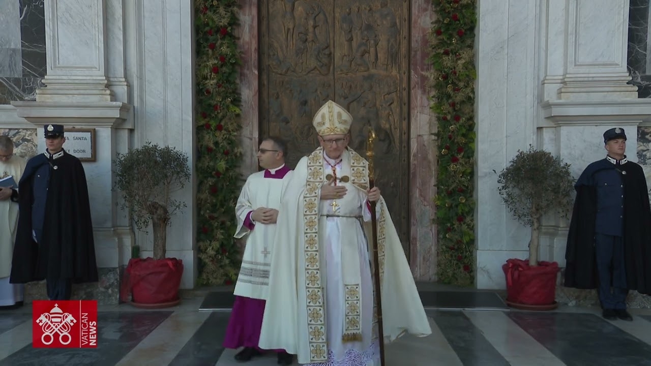 Đóng Cửa Thánh tại Vương Cung Thánh Đường Thánh Phao-lô Ngoại Thành