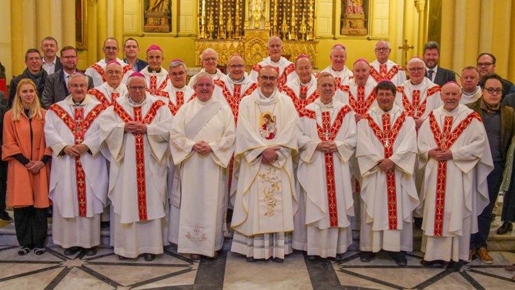 Các Giám mục trên thế giới kêu gọi sát cánh cùng người dân Thánh Địa, thúc đẩy đối thoại vì hòa bình