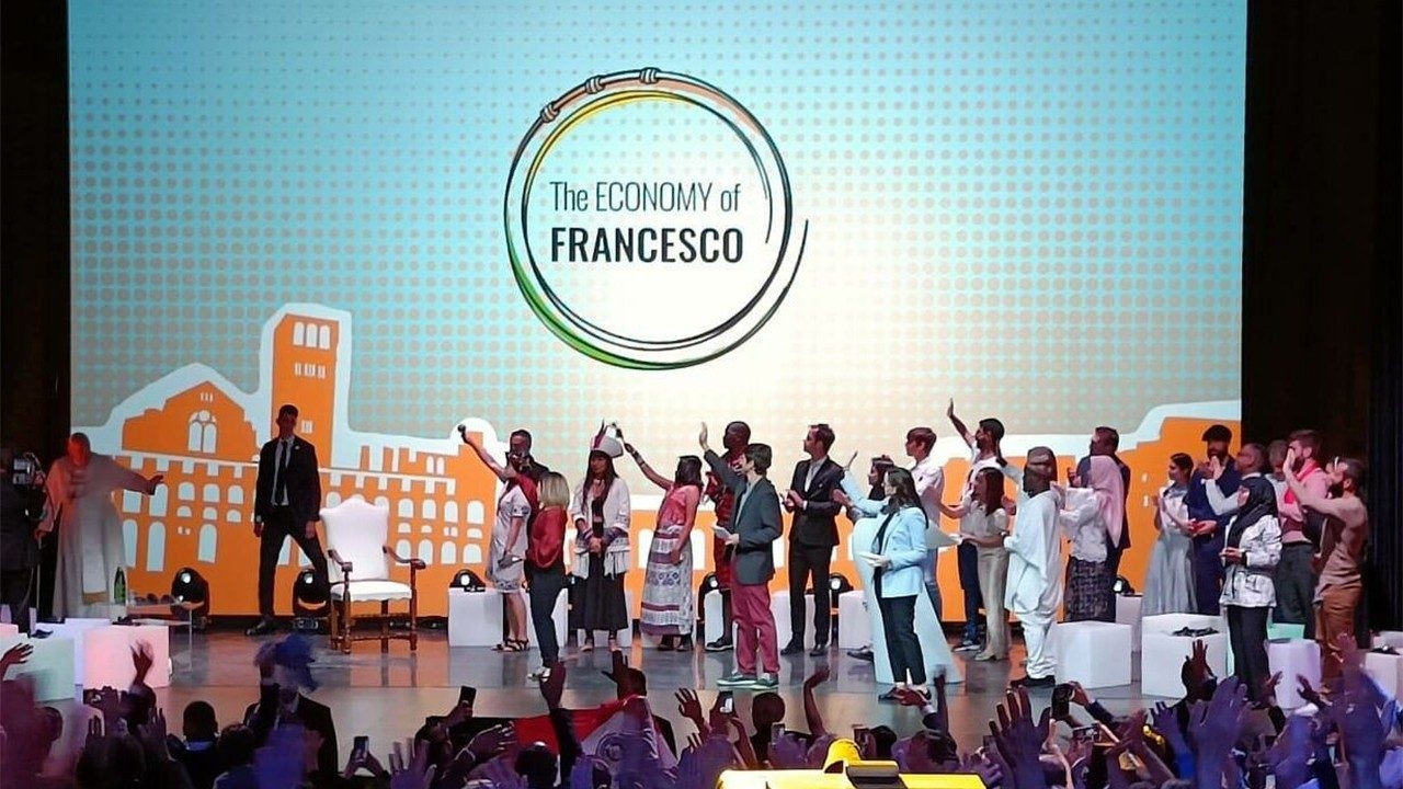 Trường Hè Economy of Francesco lần đầu được tổ chức ngoài Ý