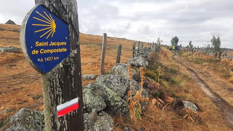 Tổng Giám mục Santiago cảnh báo nguy cơ thương mại hóa tuyến hành hương Camino de Santiago